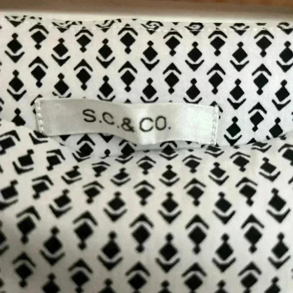S.C and Company Women’s Pants in Black And  White Size Medium - Picture 4 of 10
